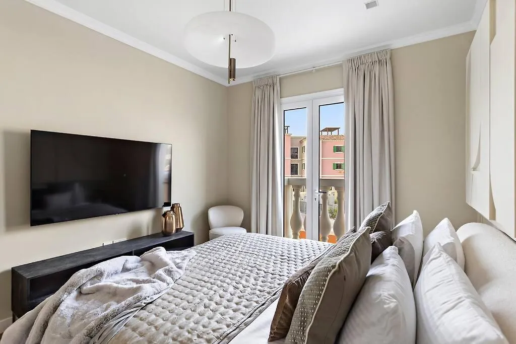 First Class Villa Exclusive & Seaside Splendor Dubai