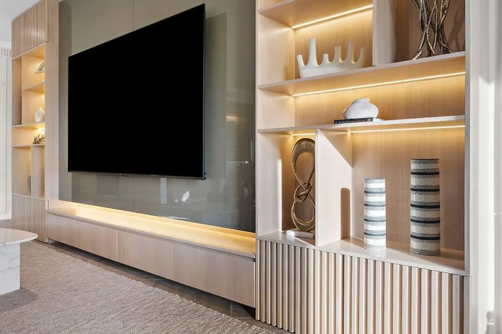First Class Villa Exclusive & Seaside Splendor Dubai