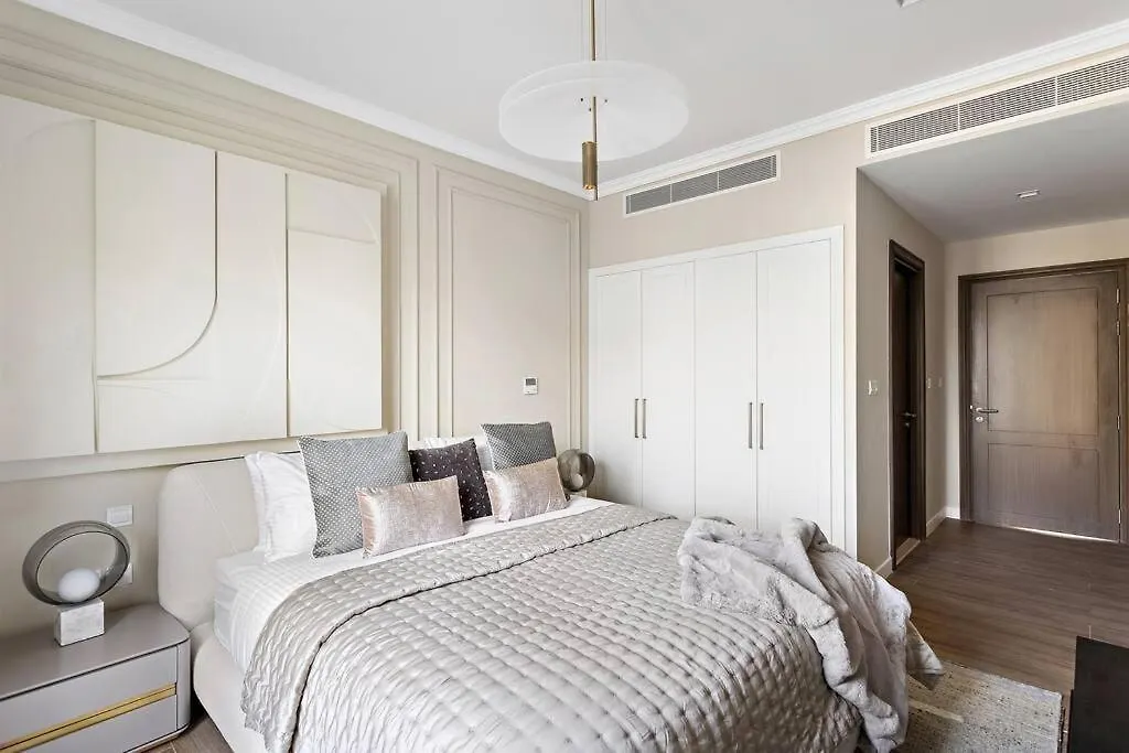 First Class Villa Exclusive & Seaside Splendor Dubai