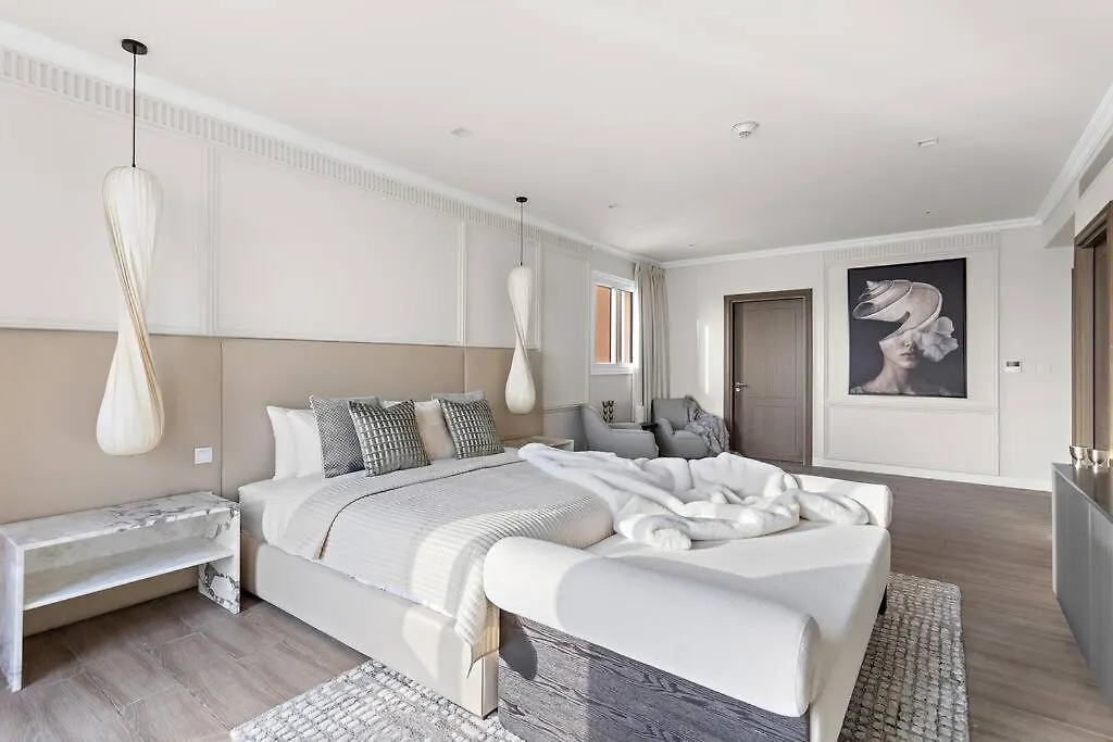 First Class Villa Exclusive & Seaside Splendor Dubai