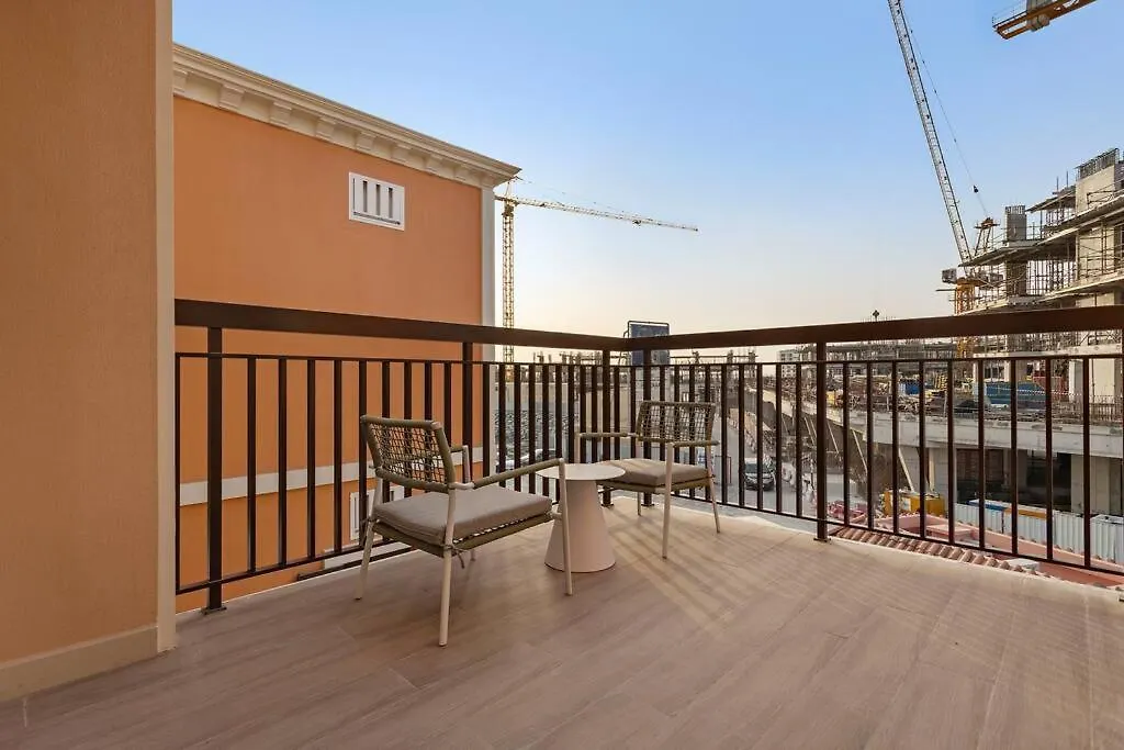 First Class Villa Exclusive & Seaside Splendor Dubai