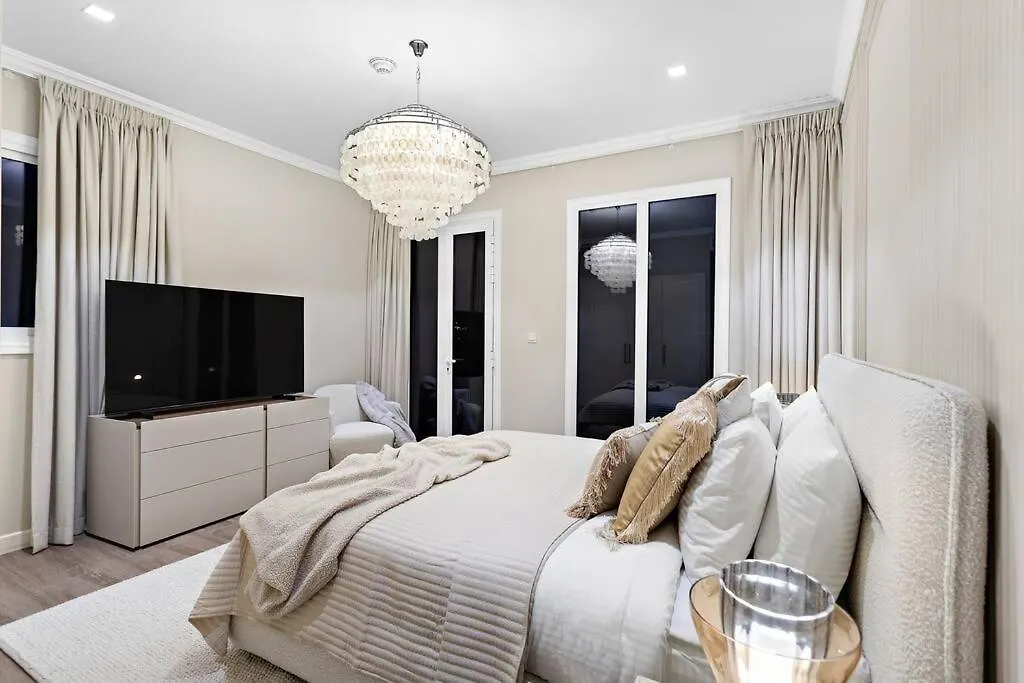 First Class Villa Exclusive & Seaside Splendor Dubai United Arab Emirates
