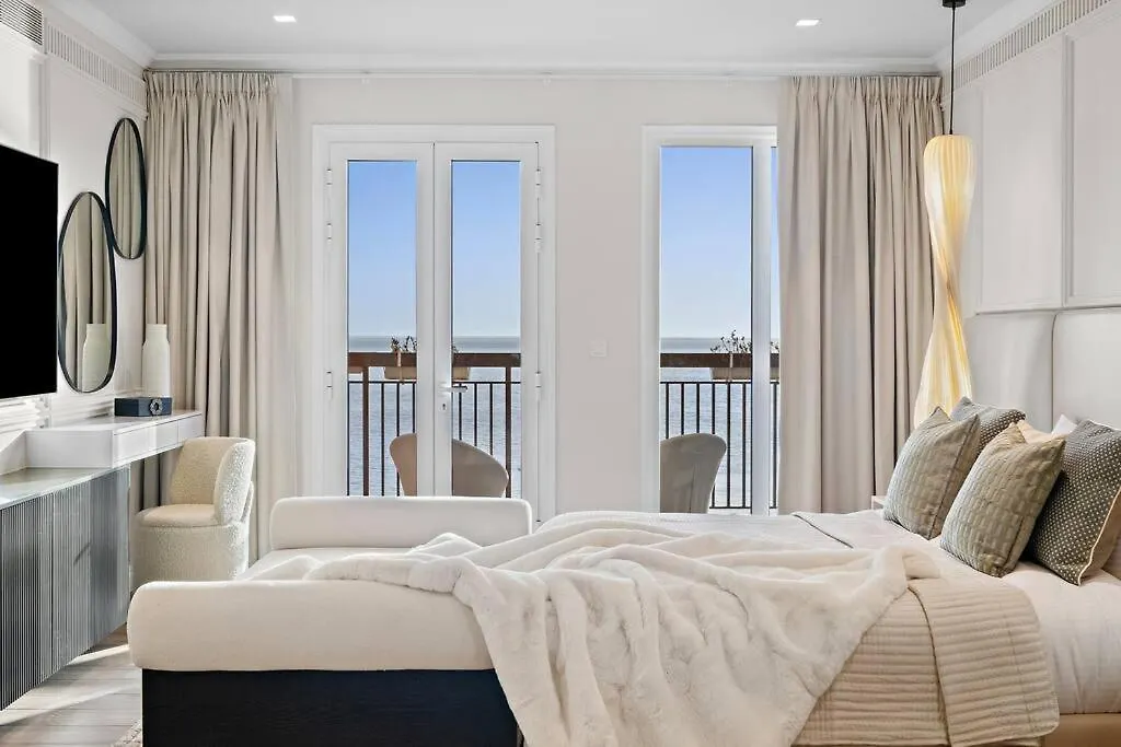 First Class Villa Exclusive & Seaside Splendor Dubai United Arab Emirates
